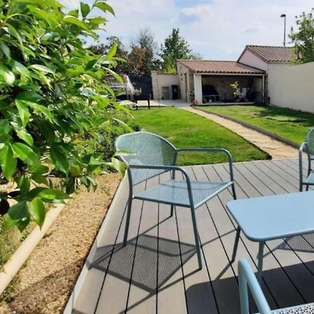 Gite La Bulle Avec Jardin A 15 Min Des Plages Saint-Benoist-sur-Mer Экстерьер фото